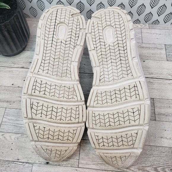 Mens Brooks Addiction Walker  White - 110318-1D-142 Size 13 - Picture 9 of 10